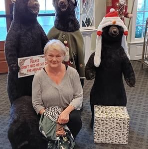 Meet your Posher, Debbie